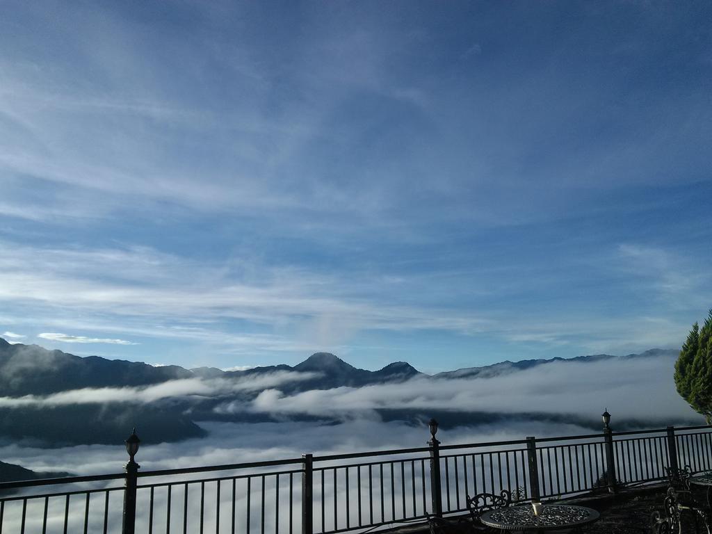 清境宿霧山宛 เหรินอ้าย ภายนอก รูปภาพ